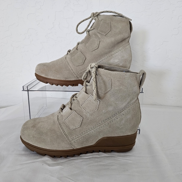 Sorel Shoes - Sorel Evie Lace-Up Wedge Boots Women's Size 8 Waterproof Suede